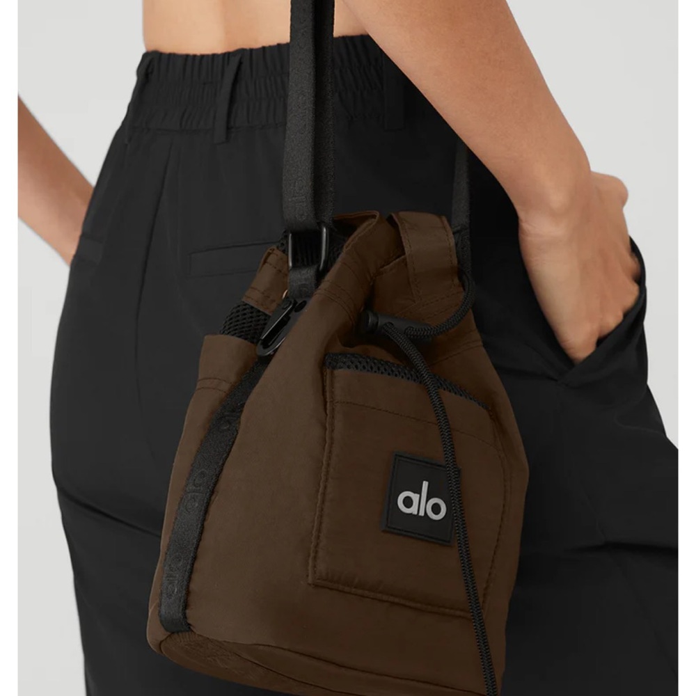 COPY - Brand new with tags. Never used. Purchased 2 by mistake